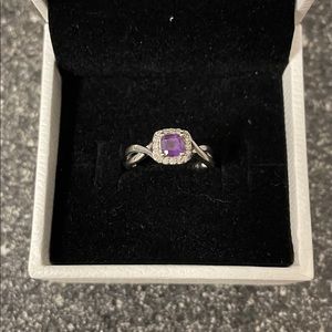 Amethyst White Gold Ring